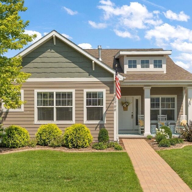 4966-beacon-social Walk-to-the-Water Living in Marina Shores